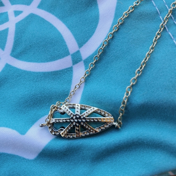 Kendra Scott Turquoise Skylie Necklace in Gold - Picture 3 of 7
